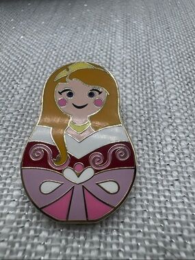 Disney Pin Trading Nesting Dolls Aurora Sleeping Beauty